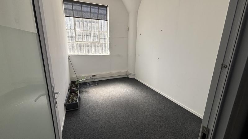 Commercial Property for Sale in Paarden Eiland Western Cape